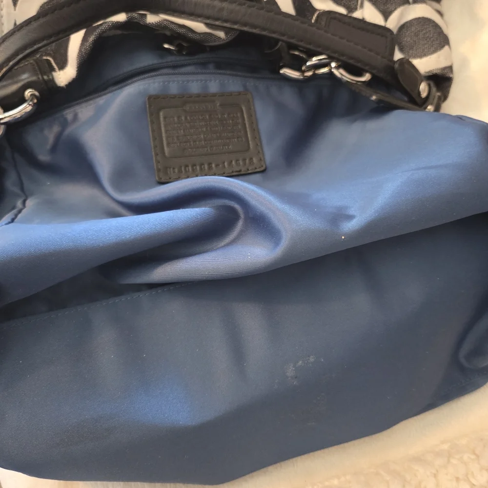 Coach Black and White Signature Purse OP Art - Picture 10 of 13